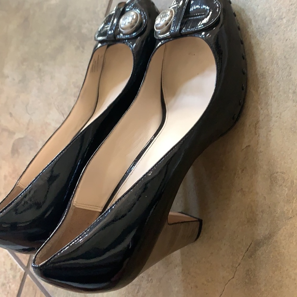 Heels 👠 - Picture 2 of 2